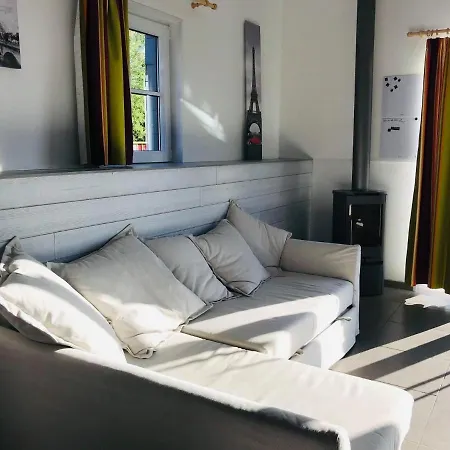 Du Maupelin Confort Full Equipe Pour 4 Personnes 아파트 나무르