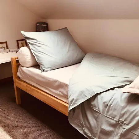 Du Maupelin Confort Full Equipe Pour 4 Personnes Lägenhet Namur